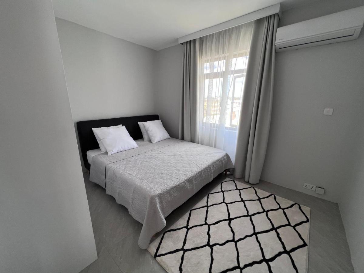 Top-Floor Modern 3Bd Penthouse With Beautiful Mountain View Terrace - 5 Min Walk To Beach Flic-en-Flacq Εξωτερικό φωτογραφία