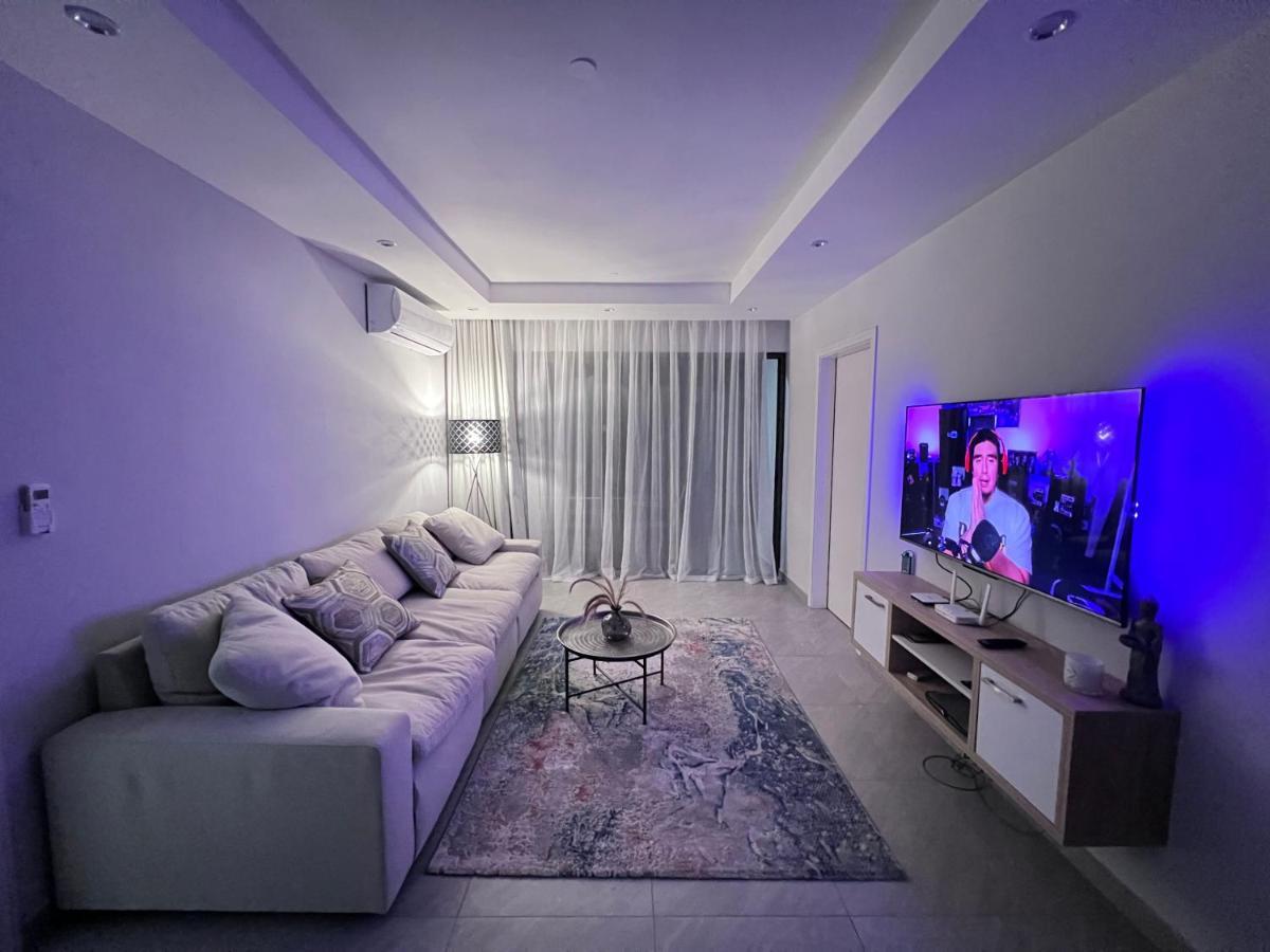 Top-Floor Modern 3Bd Penthouse With Beautiful Mountain View Terrace - 5 Min Walk To Beach Flic-en-Flacq Εξωτερικό φωτογραφία
