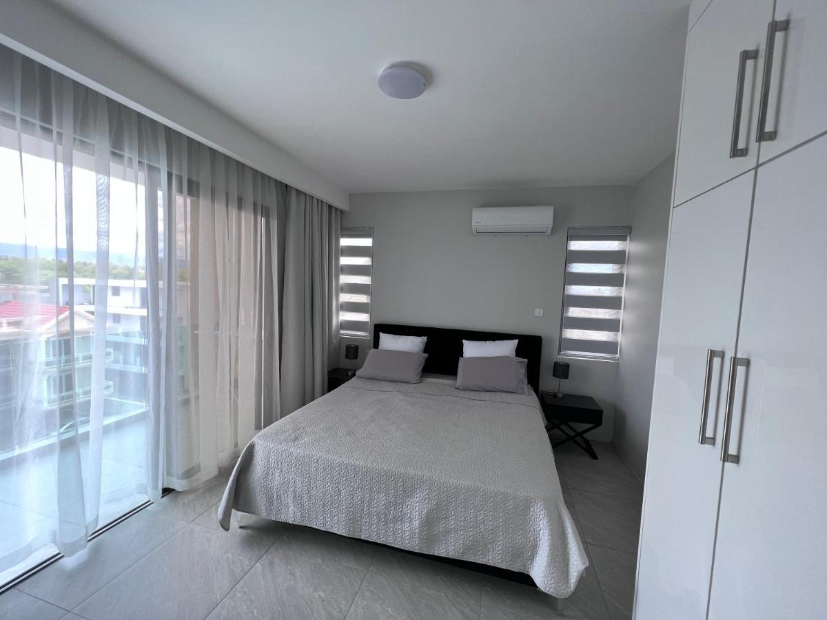 Top-Floor Modern 3Bd Penthouse With Beautiful Mountain View Terrace - 5 Min Walk To Beach Flic-en-Flacq Εξωτερικό φωτογραφία